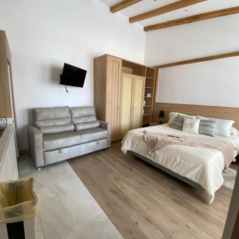Suites Modernas Coloniales en el Centro Histórico de Cuenca - Apartamento de 1 dormitorio - 20