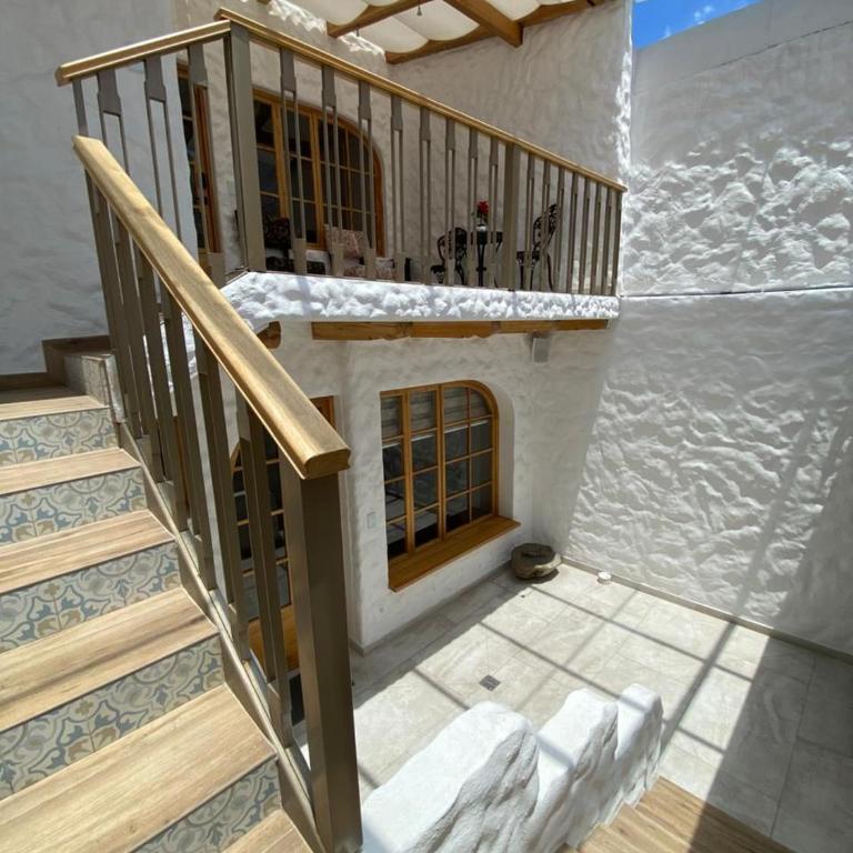 Suites Modernas Coloniales en el Centro Histórico de Cuenca - Apartamento de 1 dormitorio - 27