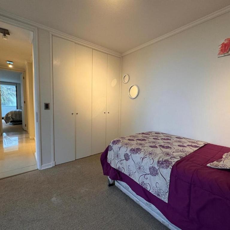 Beachfront apartment next to the casino - Three-Bedroom Apartment - 14