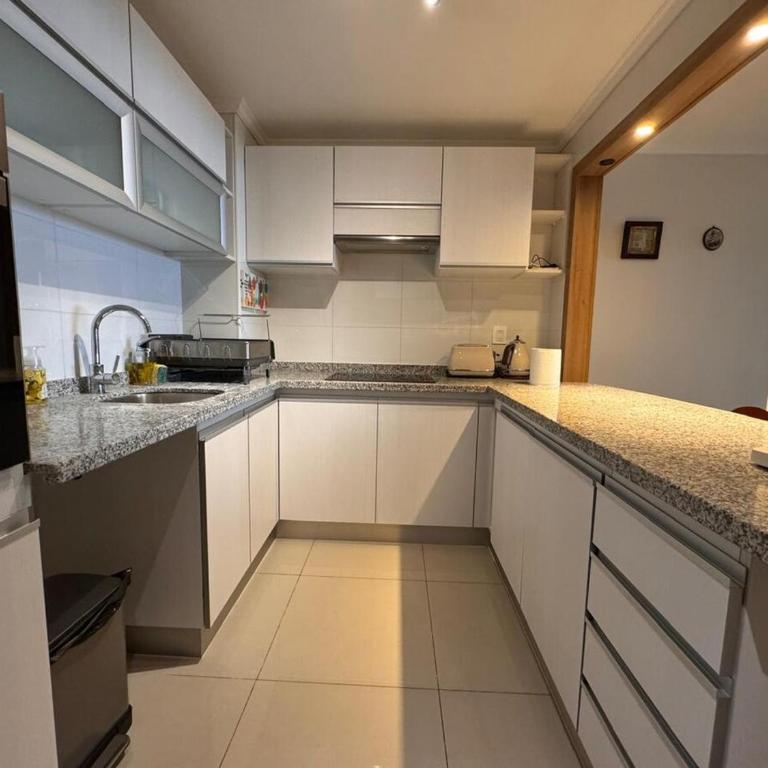 Beachfront apartment next to the casino - Three-Bedroom Apartment - 18