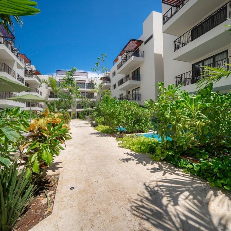 Modern apartment in Tulum Pool and Gym - One-Bedroom Apartment - 4