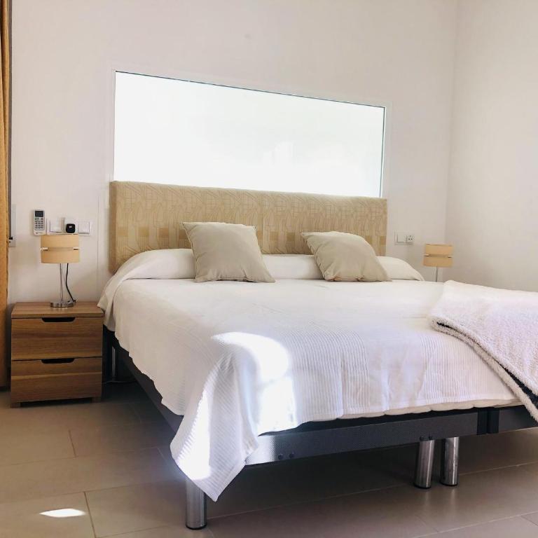 Villa moderna en Roses con piscina, aire acondicionado y parking privado - ES-258-164 - Casa - 26