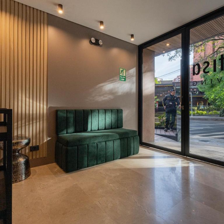 Jatisa Living by HOUSY - Two-Bedroom Deluxe Apartment with Balcony - 10
