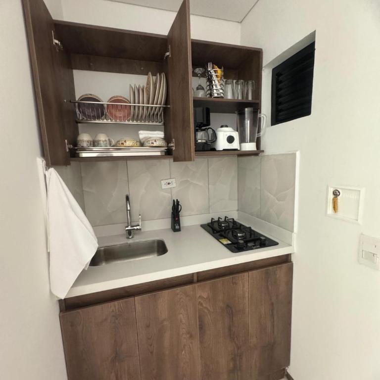 Faro 201, 202, 203 Lujo en Laureles Ubicación Premium - One-Bedroom Apartment - 3
