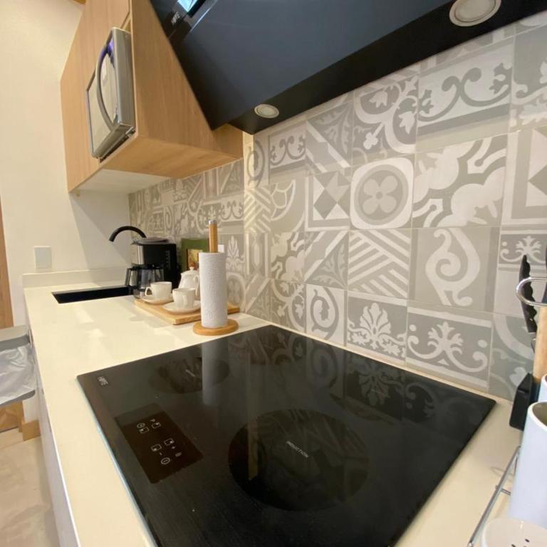 Suites Modernas Coloniales en el Centro Histórico de Cuenca - Apartamento Deluxe - 21