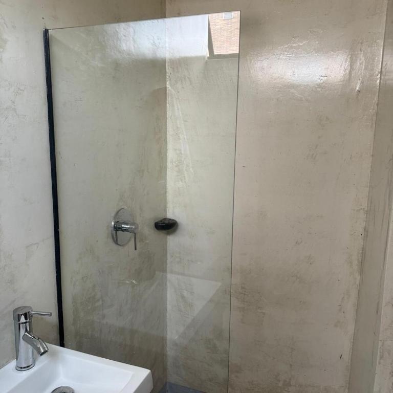 22 Comfort and style in Medellín Laureles - One-Bedroom Apartment - 9