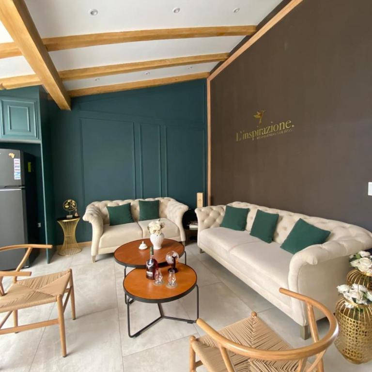 Suites Modernas Coloniales en el Centro Histórico de Cuenca - Apartamento Deluxe - 32