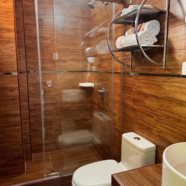 Los Bosques INN - Habitación Doble con vistas a las montañas - 2 camas - 2