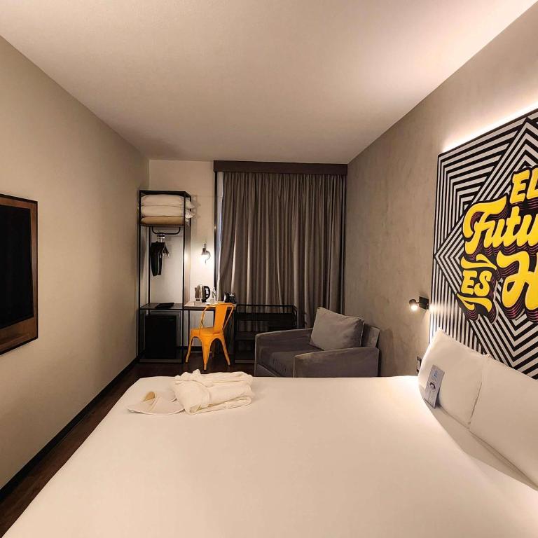 ibis styles Lima San Isidro - Habitación Estándar - 1 cama doble y 1 individual - 5