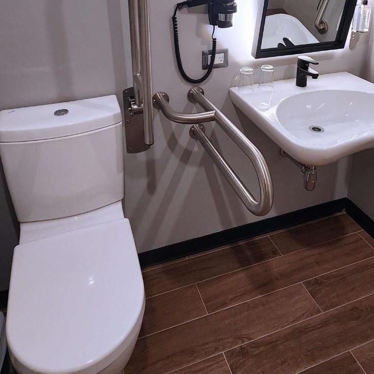 ibis styles Lima San Isidro - Habitación Estándar adaptada para personas con movilidad reducida - 7