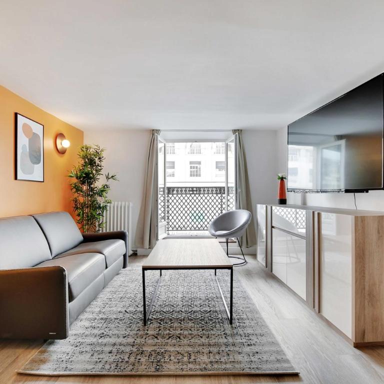 Charmant appartement- 3BR-8P- Opéra - Three-Bedroom Apartment - 1