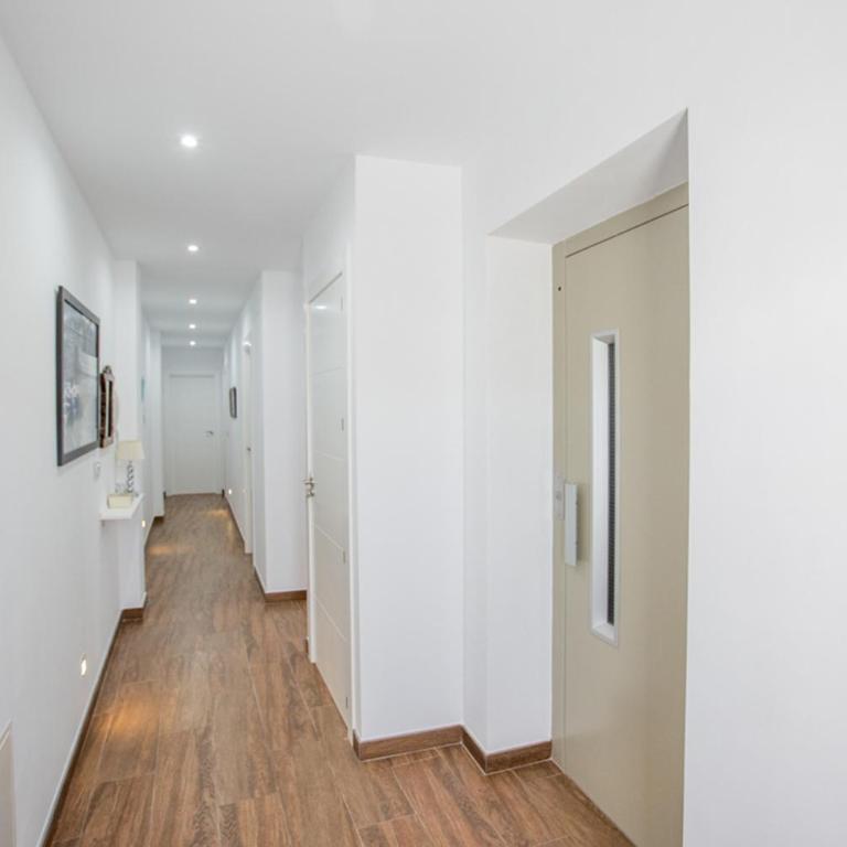 Atico Aligma - Penthouse Apartment with Free Parking - 16