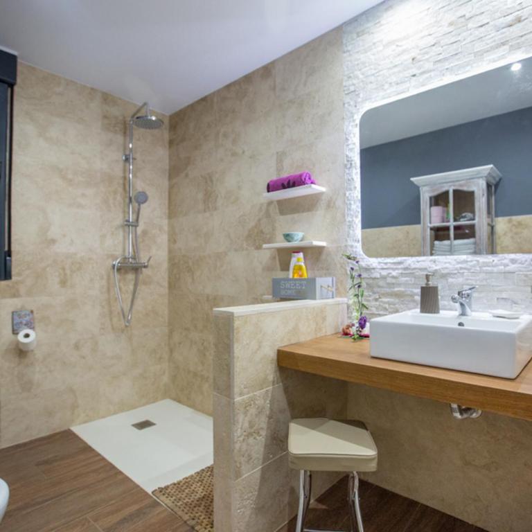 Atico Aligma - Penthouse Apartment with Free Parking - 10
