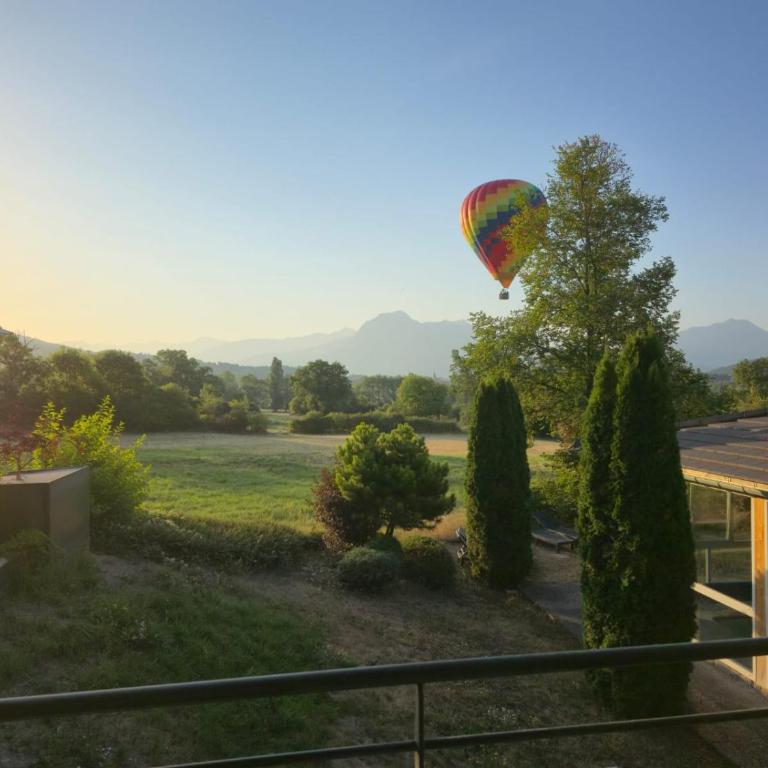 Logis Ax Hôtel Spa & Restaurant - Chambre Double - Vue sur Montagne - 1