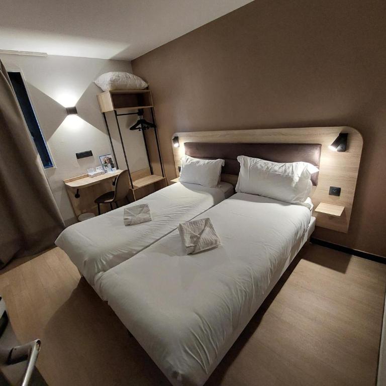 Brit Hotel Confort Rouen Centre - Chambre Lits Jumeaux - 3