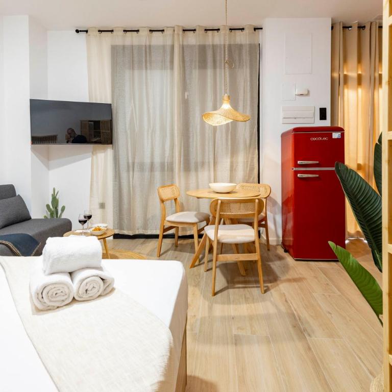 Travel Habitat Nou Mestalla Suites - Studio - 5
