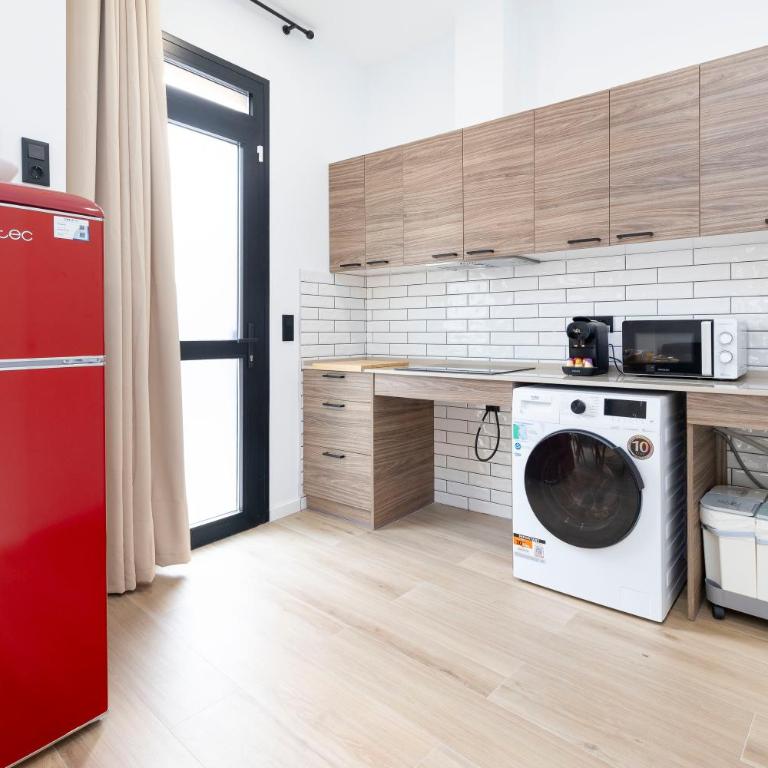 Travel Habitat Nou Mestalla Suites - Studio - 7