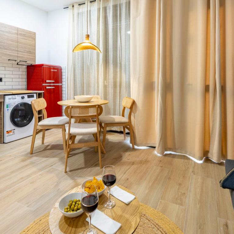 Travel Habitat Nou Mestalla Suites - Studio - 4