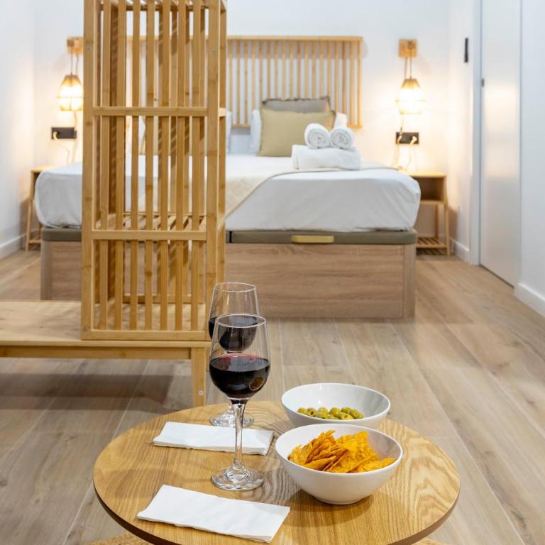 Travel Habitat Nou Mestalla Suites - Studio - 3