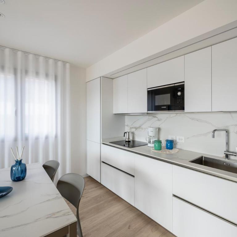 Central Suite - Appartamento con 2 Camere da Letto - 4