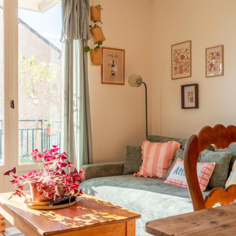 La Catalane, parking privé, spacieux avec balcon - Two-Bedroom Apartment - 3