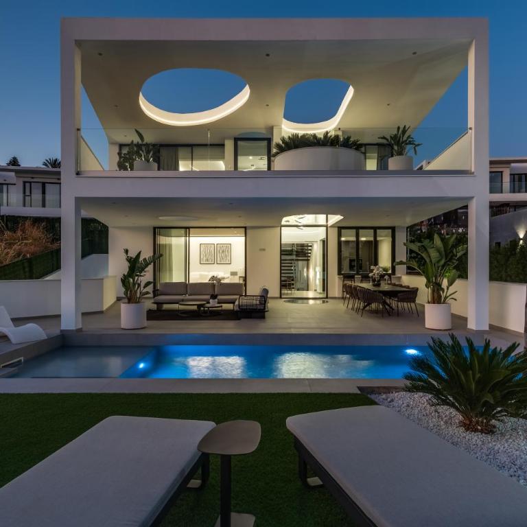 Villa Moderna Estepona - Villa - 1