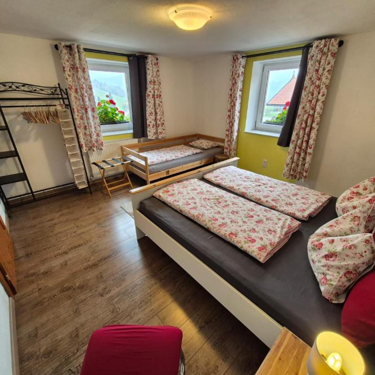 Ferienwohnung Neuheim - Apartment - auf 2 Etagen - 15