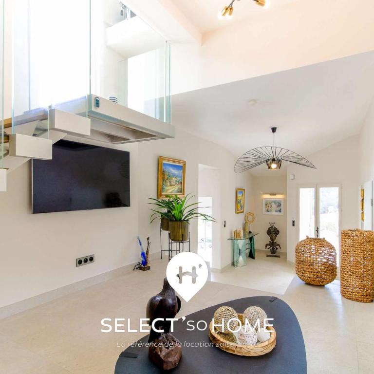 SELECT'soHOME - Villa avec piscine, spa et babyfoot pour 10 à proximité de la plage d'Aiguebelle ! - 5 ETOILES - VILLA MANDARINIERS - Maison de Vacances - 7