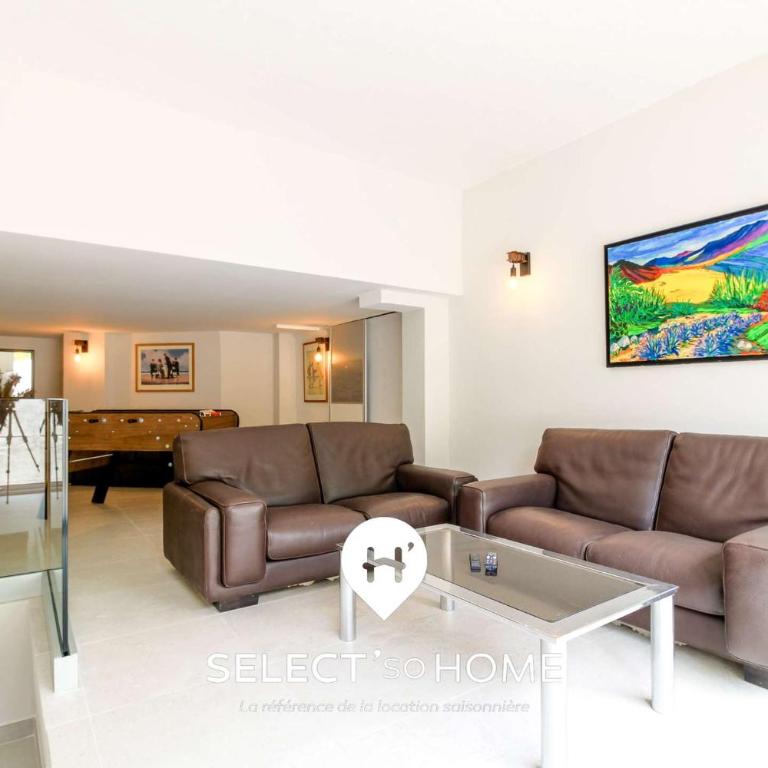 SELECT'soHOME - Villa avec piscine, spa et babyfoot pour 10 à proximité de la plage d'Aiguebelle ! - 5 ETOILES - VILLA MANDARINIERS - Maison de Vacances - 8