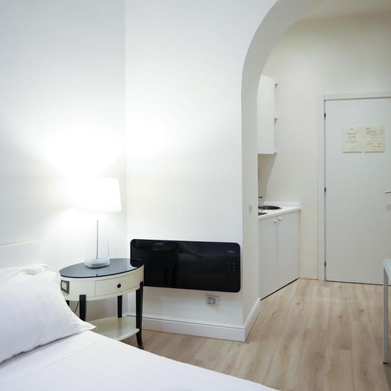 Aureliana Luxury Apartments - Studio - 9