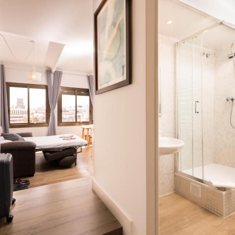 Mayerling Bisbe Urquinaona - One-Bedroom Apartment - 3