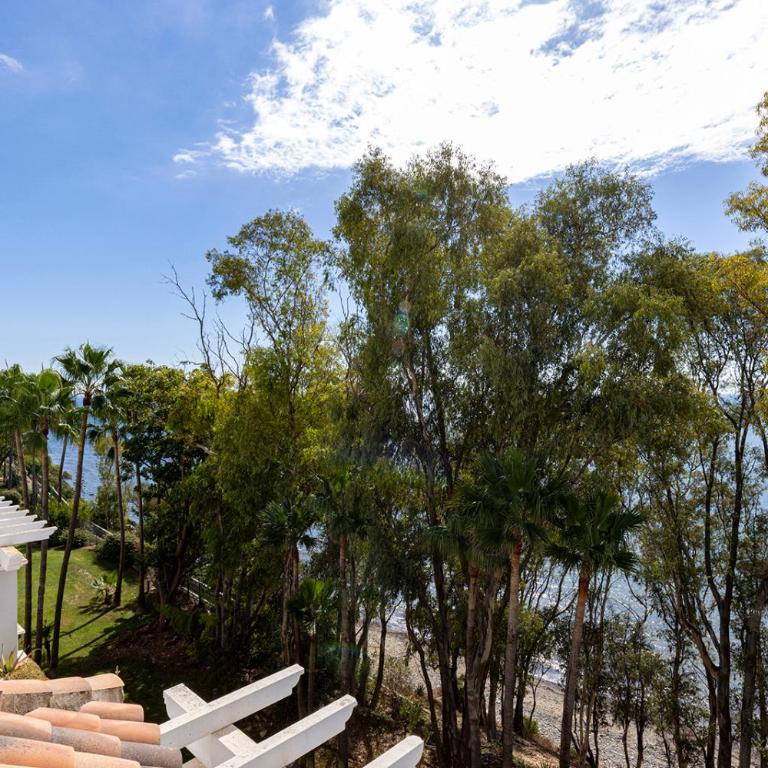 Penthouse Amaryllis - dakterras & private pool - Two-Bedroom Apartment - 55