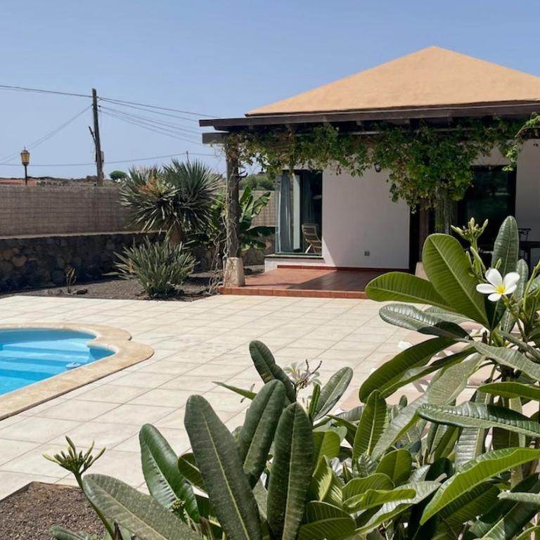 Villa spacieuse et lumineuse avec piscine Chauffée - Villa con piscina privada - 7