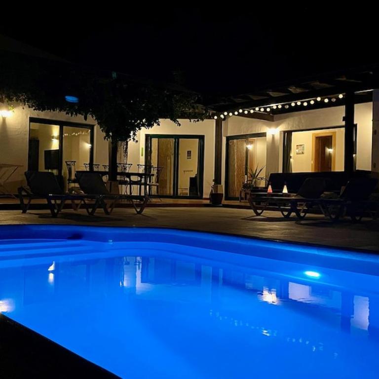 Villa spacieuse et lumineuse avec piscine Chauffée - Villa con piscina privada - 6