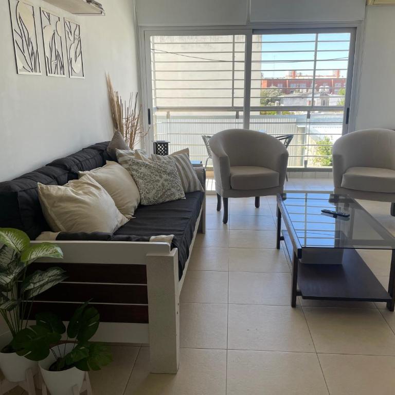 Costanera - Apartamento de 2 dormitorios - 78