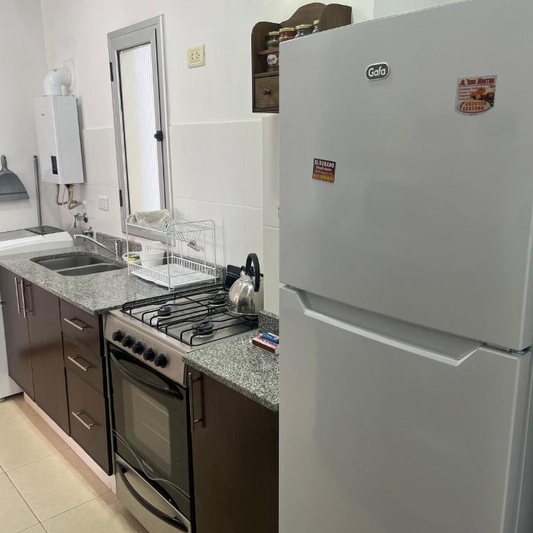 Costanera - Apartamento de 2 dormitorios - 81