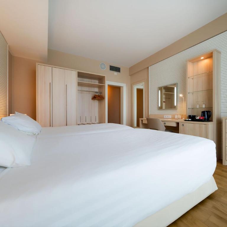 Bull Reina Isabel & Spa - Habitación Doble con acceso gratuito al spa - 2 camas - 5