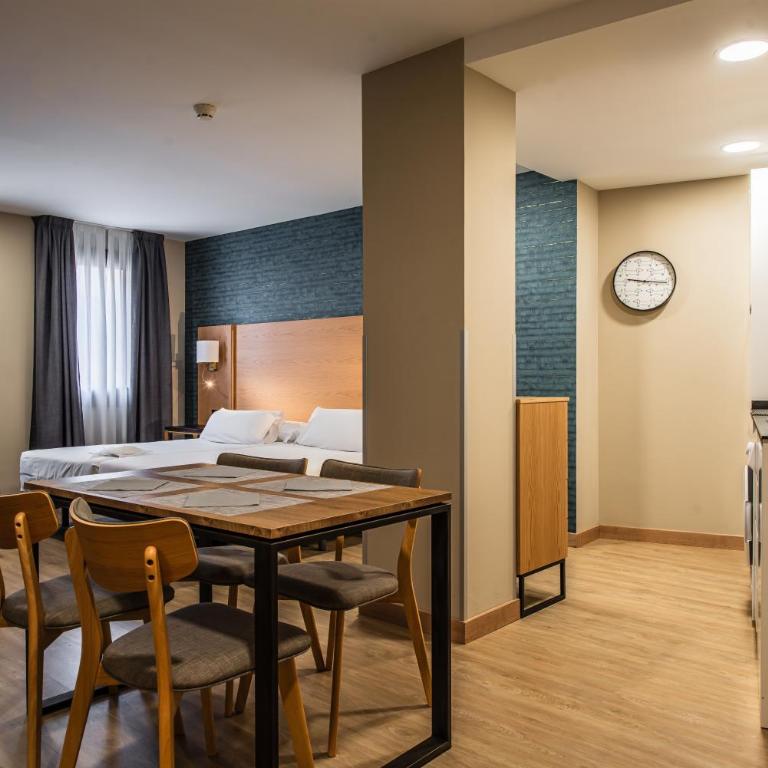 Hotel Zentral Mayoral - Apartamento Estudio - 9