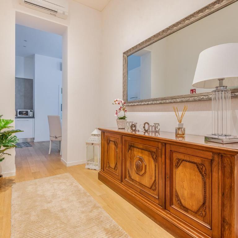 Luxury Apartment Milano Via Morgagni 4 Pax Wi-Fi - Appartamento con 1 Camera da Letto - 16