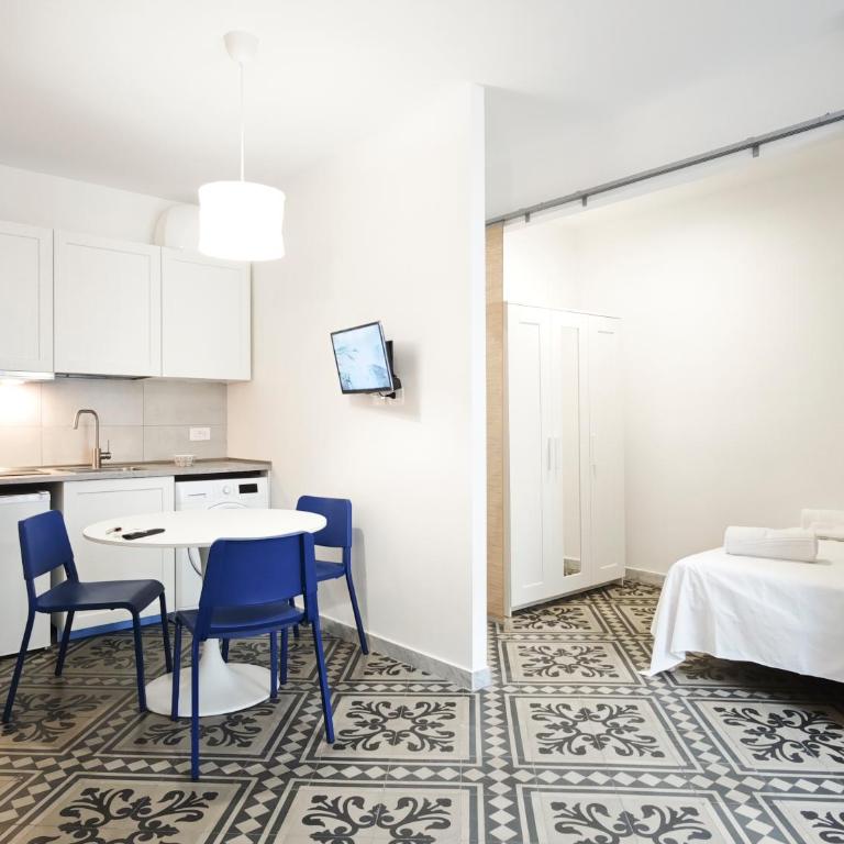 DuoDante - Monolocale Familiare - 8