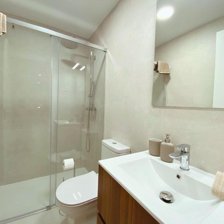 LUXURY VILLA ALMENDRO 8 WITH PRIVATE HEATED POOL AT SANTA ROSLIA RESORT by PREMIUM SPAIN PROPERTIES - Villa - 36