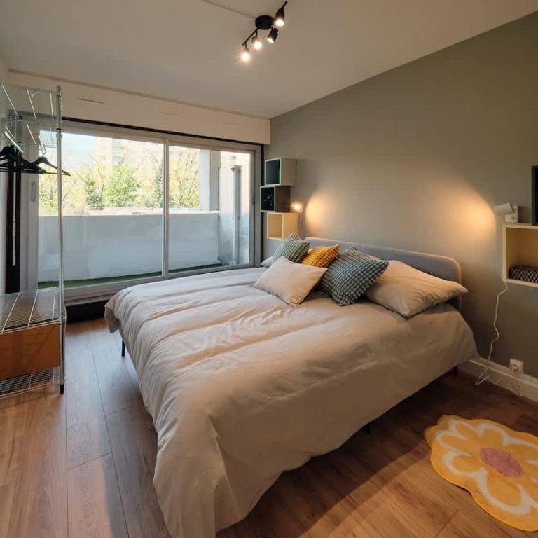 Terrasse, appartement rénové dans le 15e arr - Appartement 2 Chambres - 4