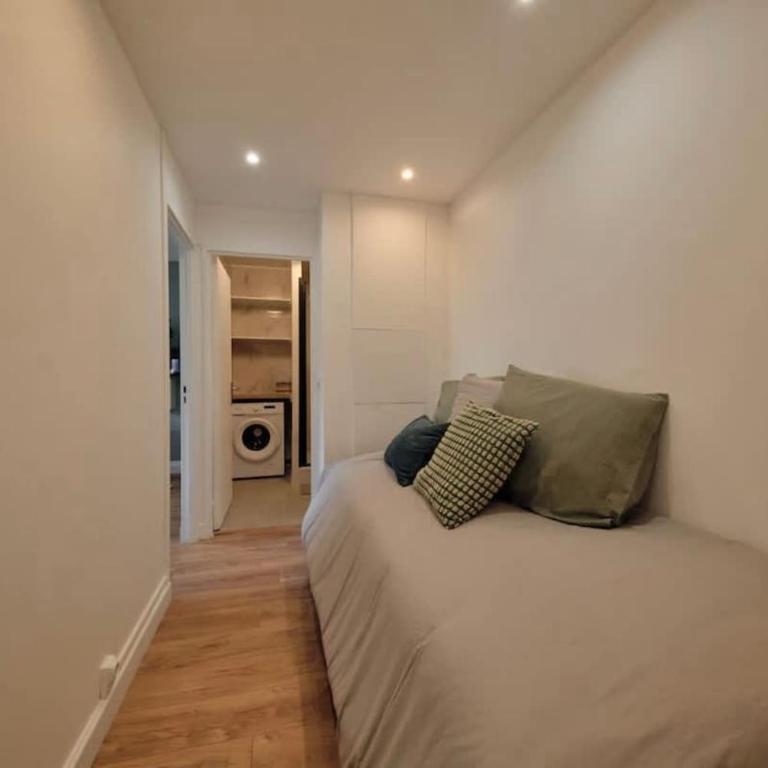 Terrasse, appartement rénové dans le 15e arr - Appartement 2 Chambres - 16