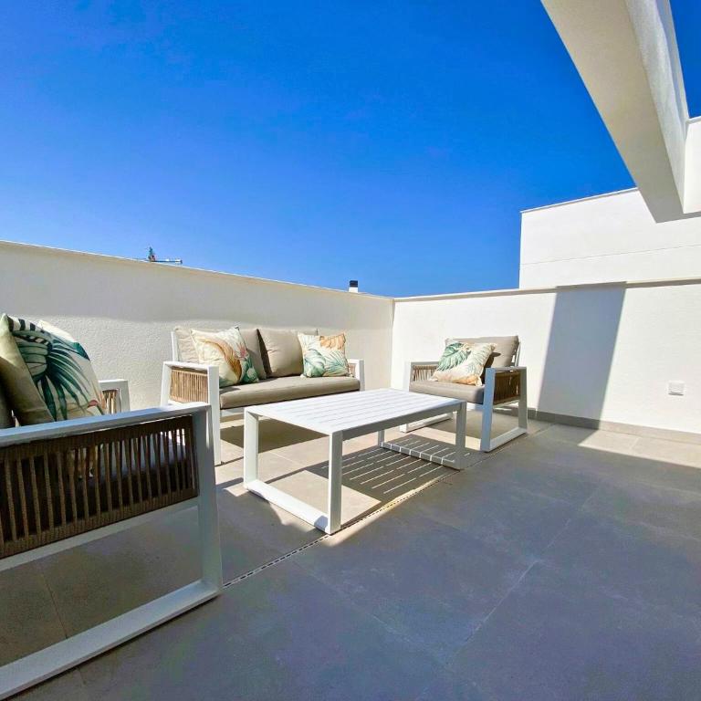 LUXURY VILLA SEVEN LAKES SANTA ROSALIA RESORT by PREMIUM SPAIN PROPERTIES - Villa - 18