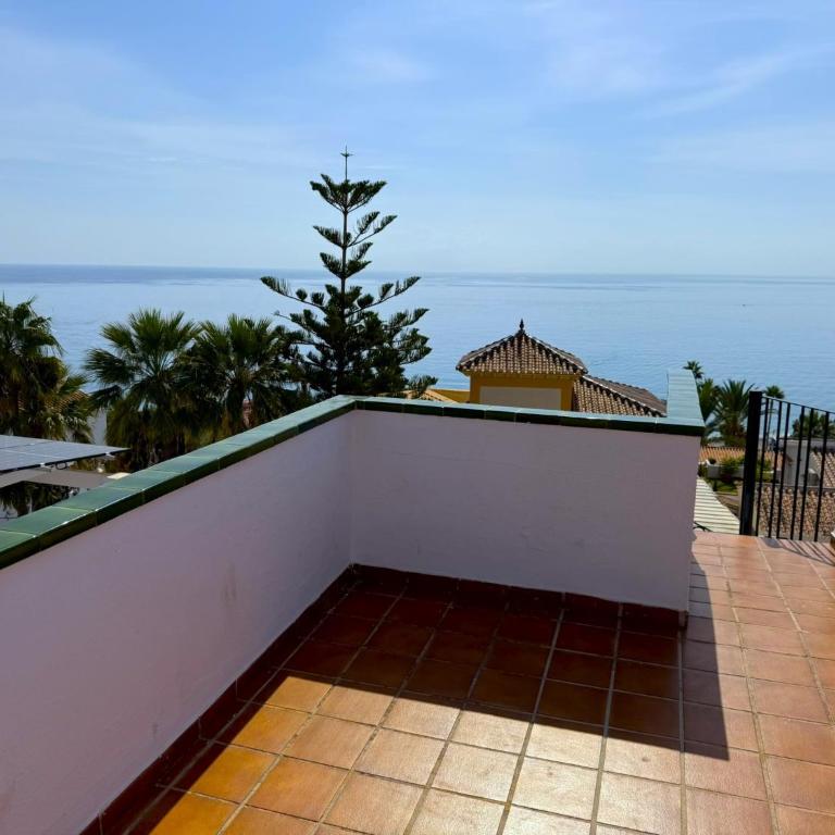 Nerja Paradise Rentals - Villa Azalea - Villa - 47