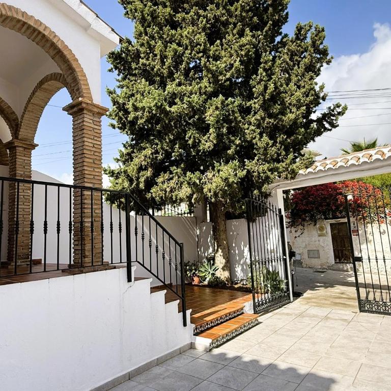 Nerja Paradise Rentals - Villa Azalea - Villa - 37