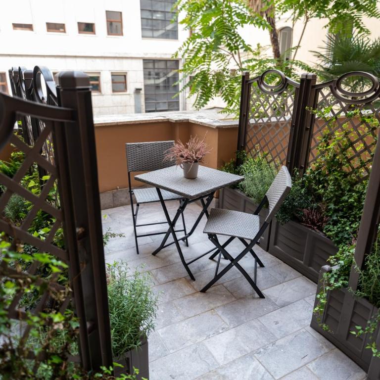 Roma suite hotel - Camera Matrimoniale Deluxe con Balcone - 10