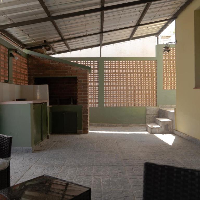 Disfruta Colonia en familia con Parrilla y terraza - Three-Bedroom House - 24