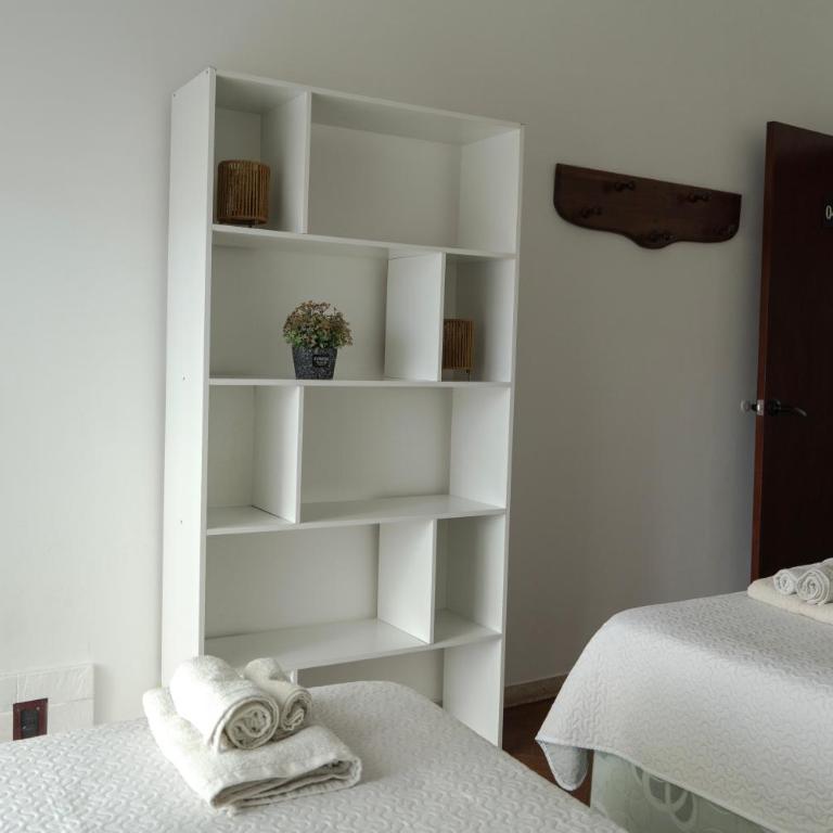 Disfruta Colonia en familia con Parrilla y terraza - Three-Bedroom House - 17