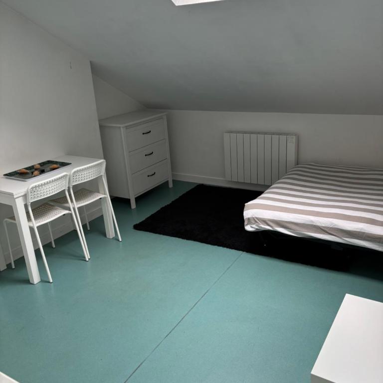 Studio proche centre ville - One-Bedroom Apartment - 1